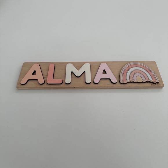 Alma Name Puzzle - Picture 5 of 5